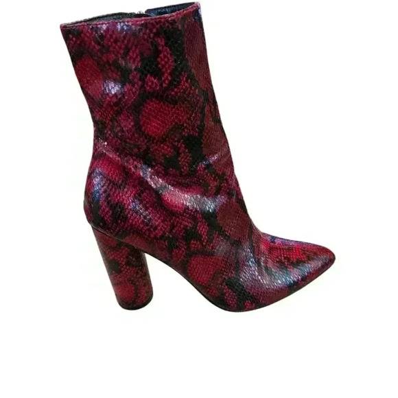 Fashion Nova Red Snakeskin Print Boots Sz 9M - Picture 3 of 5